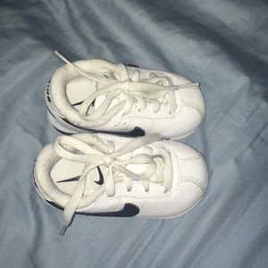 Size 4c Nike Cortez!